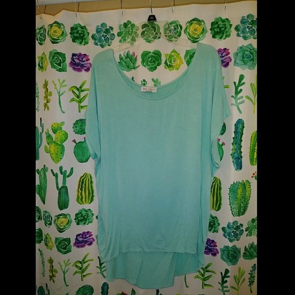 Mint shirt - Picture 2 of 2